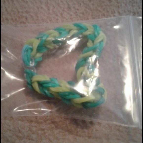 Bracelet - Picture 3 of 3